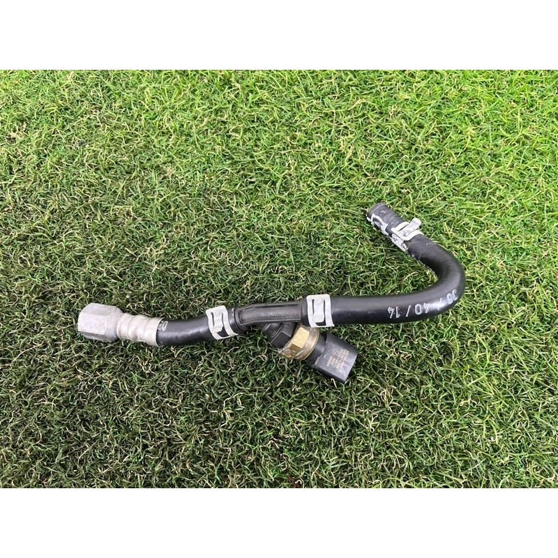 Шланг топливный (топливная система) Volkswagen Touareg FL 2015 3.6 7P6130295D