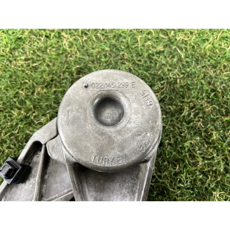 Ролик натяжной (двигатель и элементы) Volkswagen Touareg FL 2015 3.6 022145299E