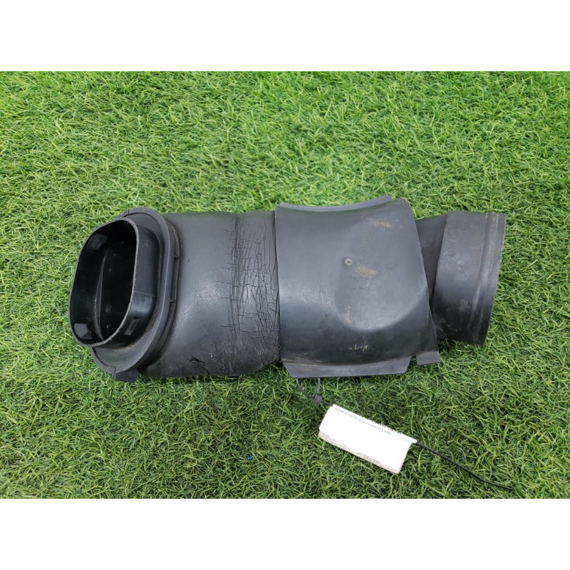 Патрубок воздушного фильтра (впускная система) BMW 7-series E32 1990 M70b50 13711710167