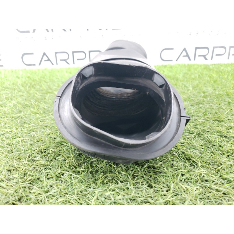 Патрубок воздушного фильтра (впускная система) BMW 7-series E32 1990 M70b50 13711710167