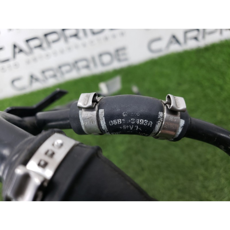 Патрубок (система охлаждения) AUDI A4 B6 2003 1.8 BFB 06B133607N