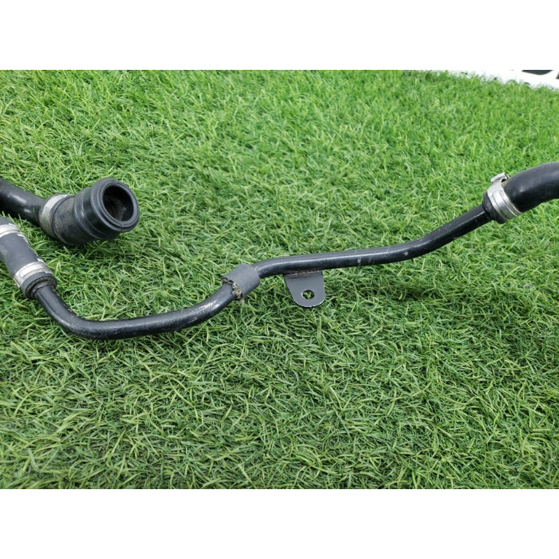 Патрубок (система охлаждения) AUDI A4 B6 2003 1.8 BFB 06B133607N