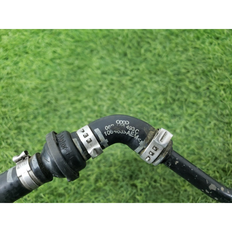 Патрубок (система охлаждения) AUDI A4 B6 2003 1.8 BFB 06B133607N