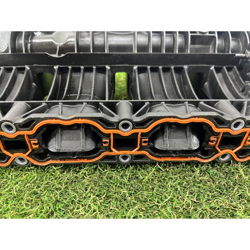 Коллектор впускной (впускная система) AUDI A3 8V 2018 2.0 CZRA 06L133201BQ