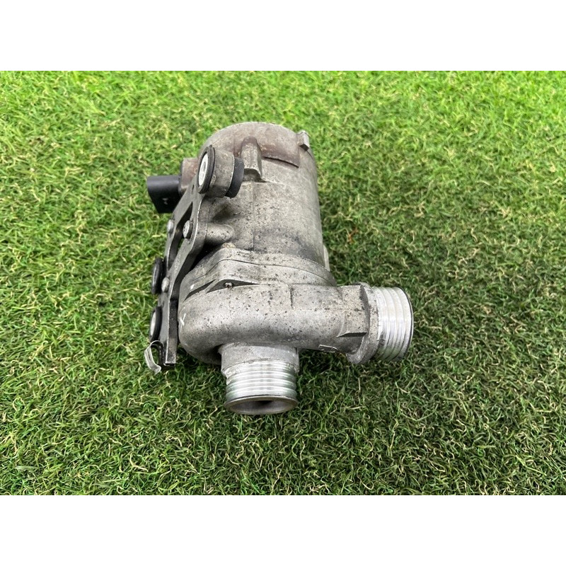 Помпа электрическая (электрика) BMW 5-series F10 2011 3.0 11518635092