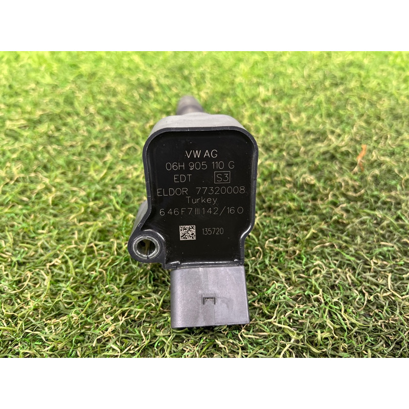 Катушка зажигания (электрика двигателя) AUDI A4 B9 2017 2.0 06H905110G