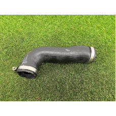 Патрубок интеркулера