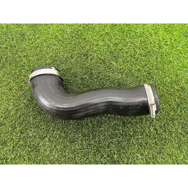 Патрубок интеркулера (двигатель и элементы) AUDI A3 8V 2015 1.8 5Q0145832