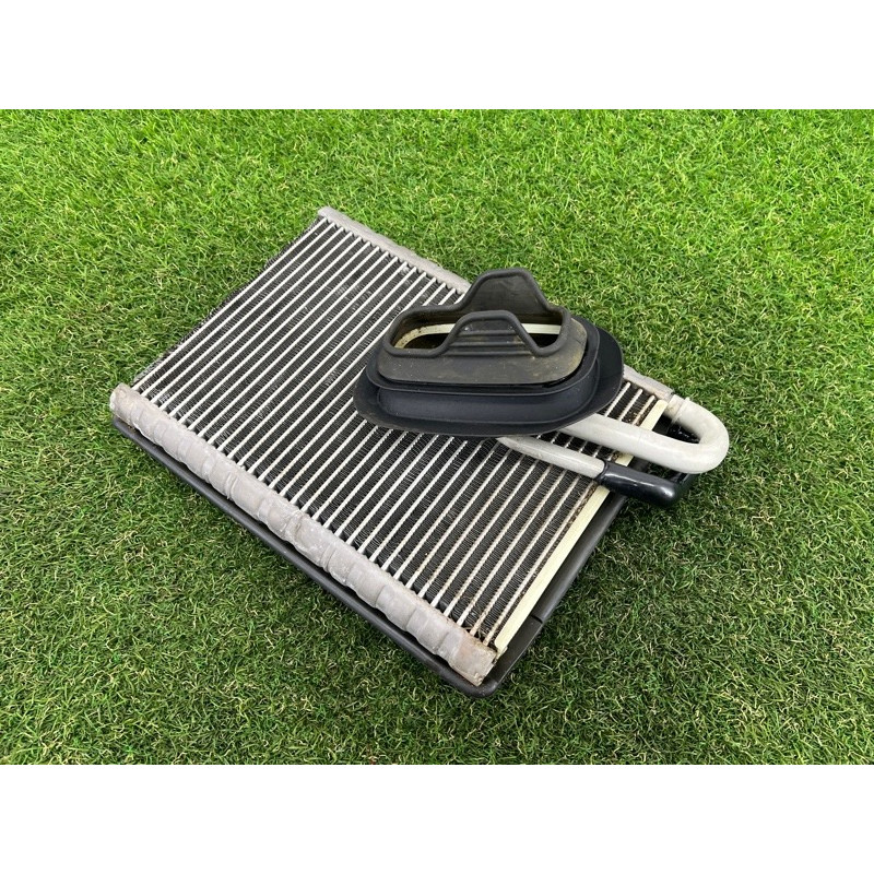 Испаритель кондиционера (отопление и кондиционирование) AUDI A4 B9 2017 2.0 4M1820023