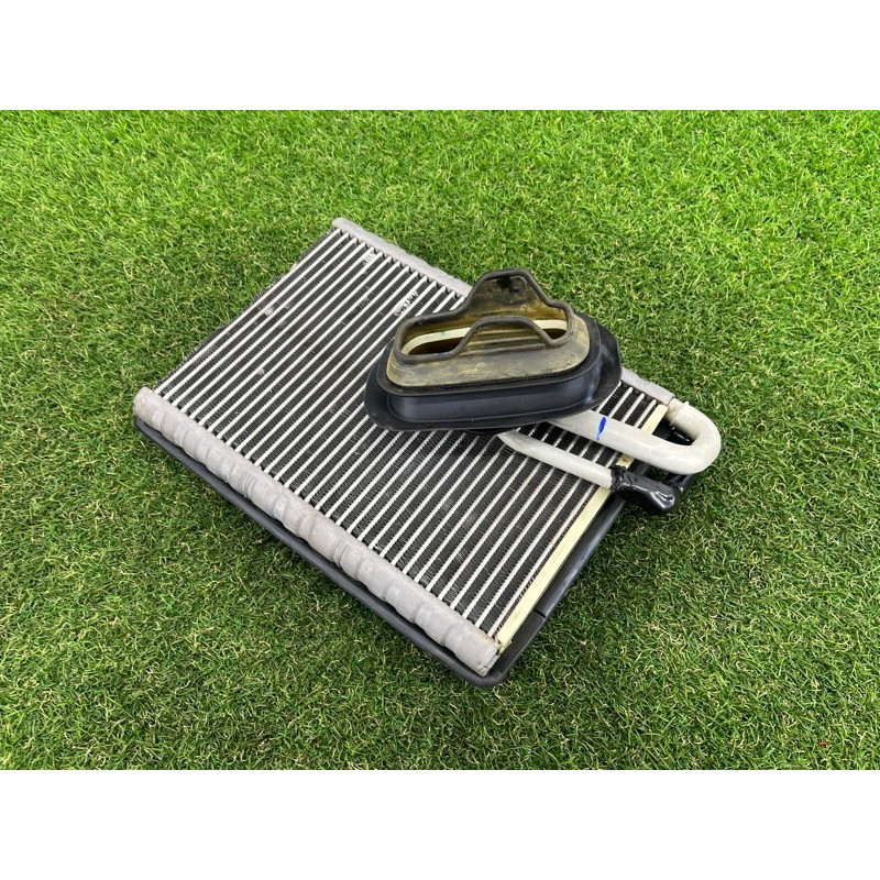 Испаритель кондиционера (отопление и кондиционирование) AUDI A4 B9 2017 2.0 4M1820023