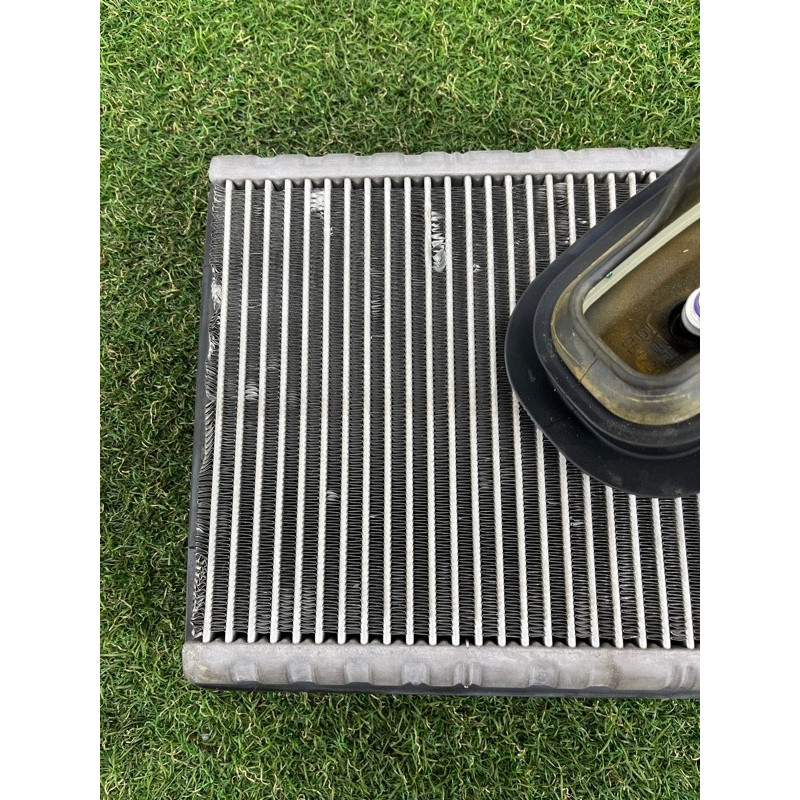 Испаритель кондиционера (отопление и кондиционирование) AUDI A4 B9 2017 2.0 4M1820023