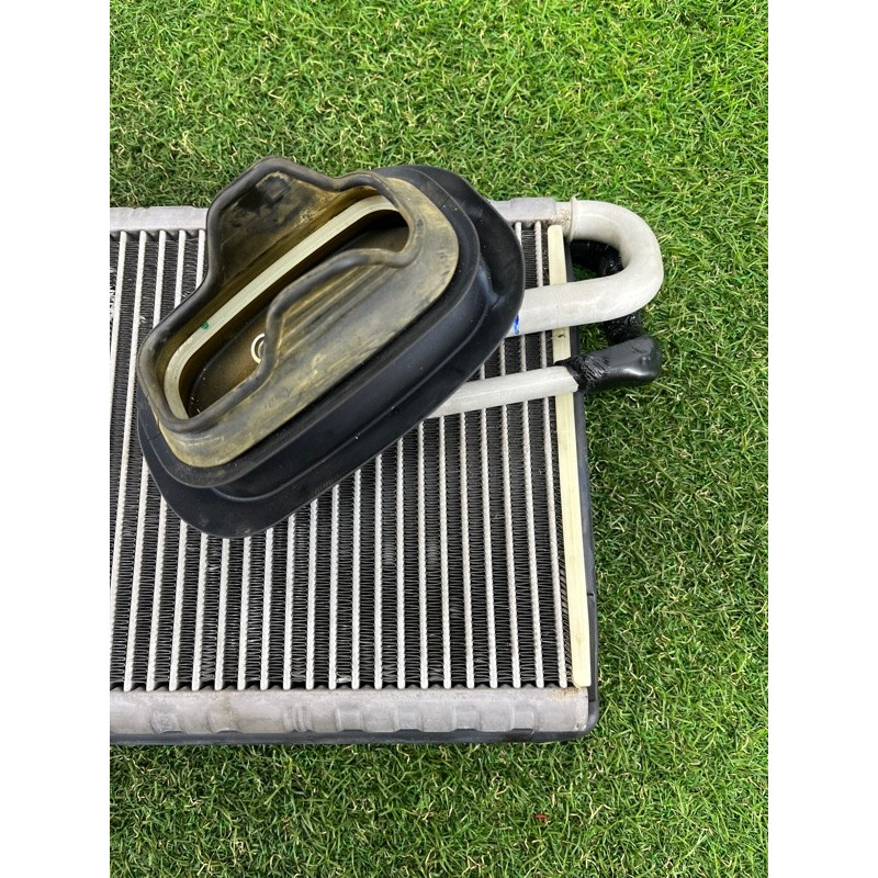 Испаритель кондиционера (отопление и кондиционирование) AUDI A4 B9 2017 2.0 4M1820023