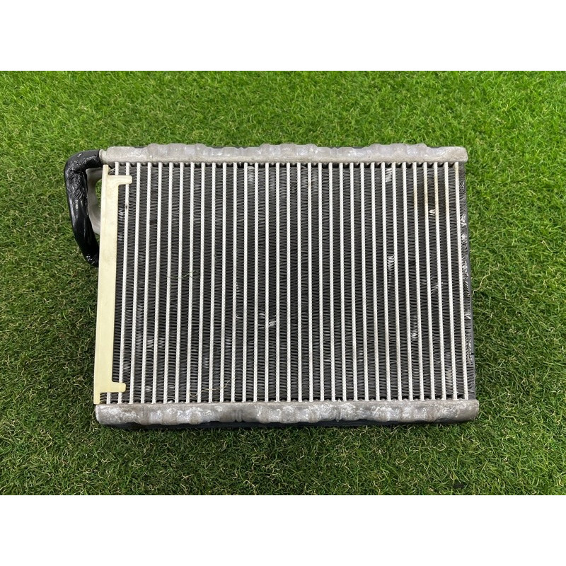 Испаритель кондиционера (отопление и кондиционирование) AUDI A4 B9 2017 2.0 4M1820023