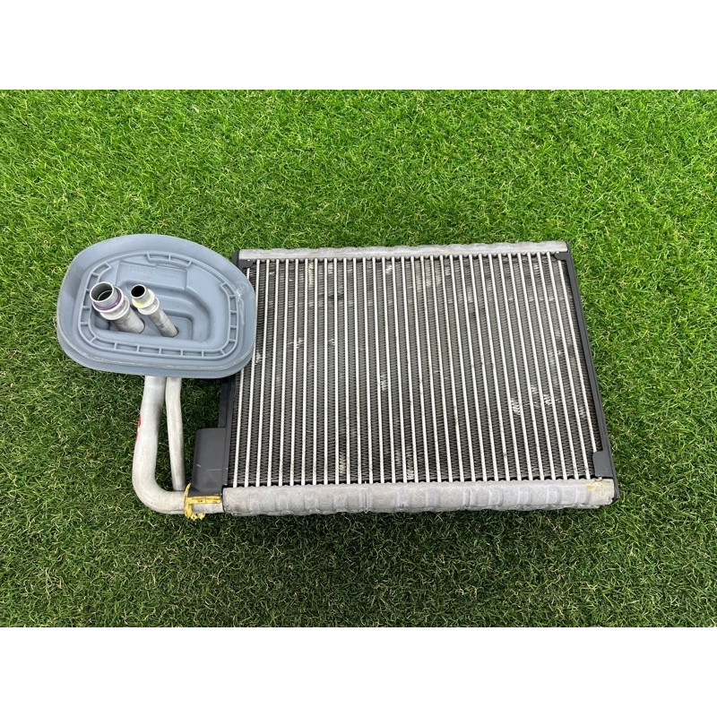 Испаритель кондиционера (отопление и кондиционирование) BMW 5-series F10 2011 3.0 64119383678