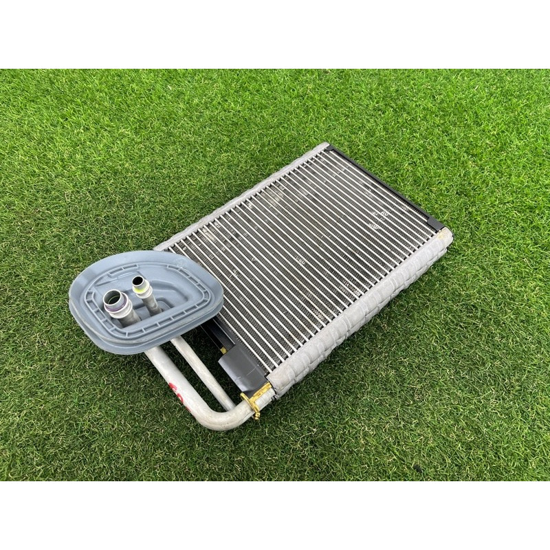 Испаритель кондиционера (отопление и кондиционирование) BMW 5-series F10 2011 3.0 64119383678