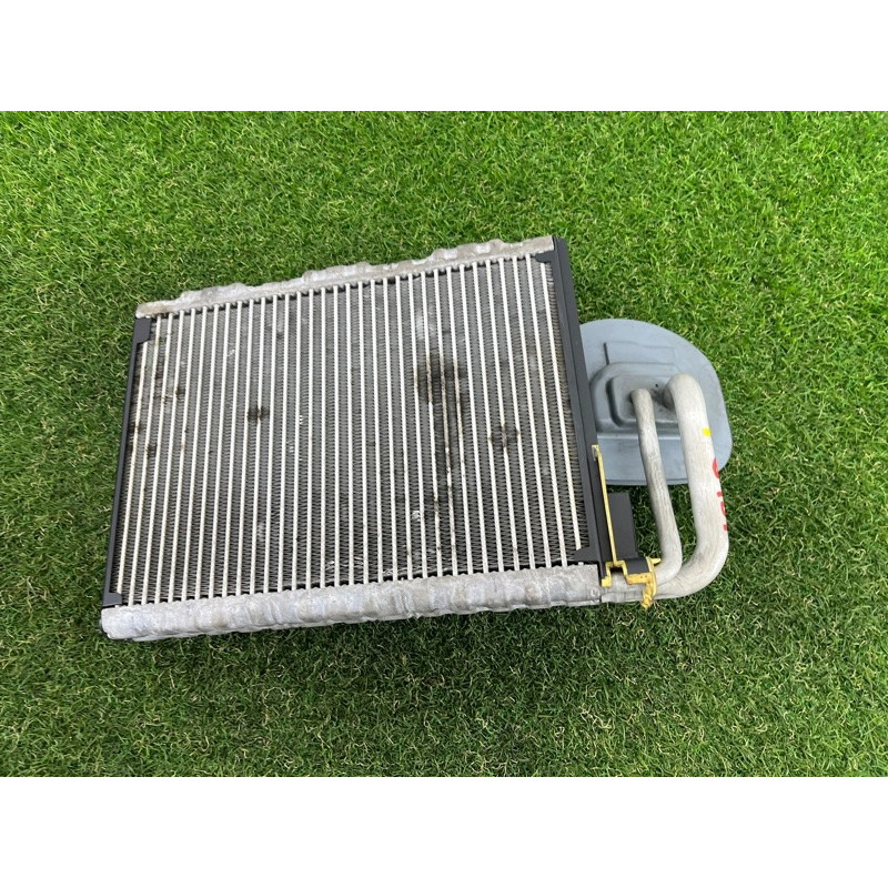 Испаритель кондиционера (отопление и кондиционирование) BMW 5-series F10 2011 3.0 64119383678