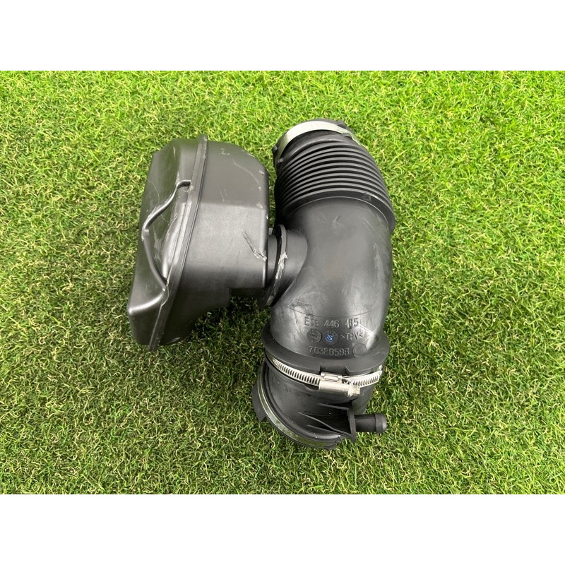 Резонатор воздушный (впускная система) BMW X3 F25 2012 3.0 13717601873