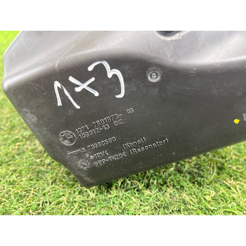 Резонатор воздушный (впускная система) BMW X3 F25 2012 3.0 13717601873