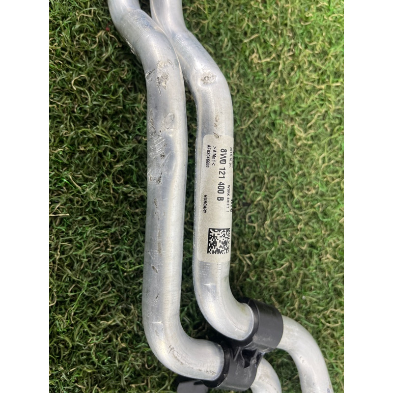 Трубка системы охлаждения (система охлаждения) AUDI A4 B9 2017 2.0 8W0121400B