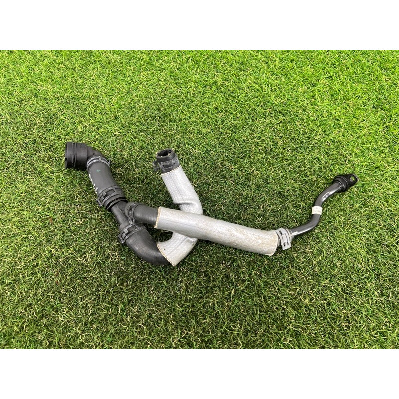 Трубка системы охлаждения (система охлаждения) AUDI A3 8V 2018 2.0 CZRA 5Q0122073AB