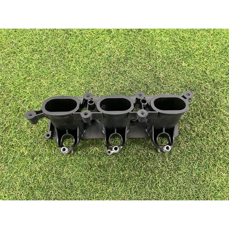 Коллектор впускной (впускная система) AUDI Q5 8R 2012 3.2 CALB 06E133125D