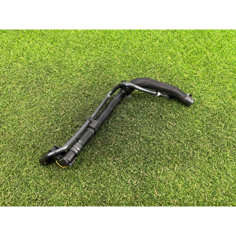 Трубка вентиляции картерных газов (двигатель и элементы) AUDI A4 B9 2017 2.0 06L103213N