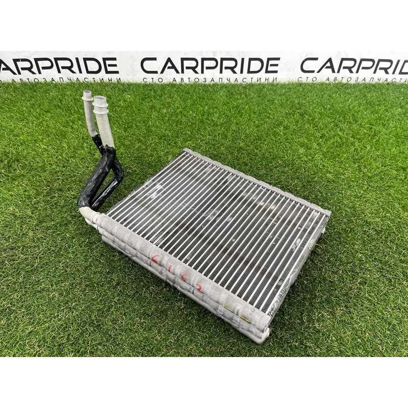 Испаритель кондиционера (отопление и кондиционирование) BMW 5-series G30 2017 2.0 B46B20 64119361707