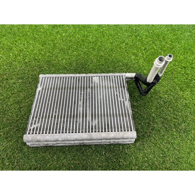 Испаритель кондиционера (отопление и кондиционирование) BMW 5-series G30 2017 2.0 B46B20 64119361707