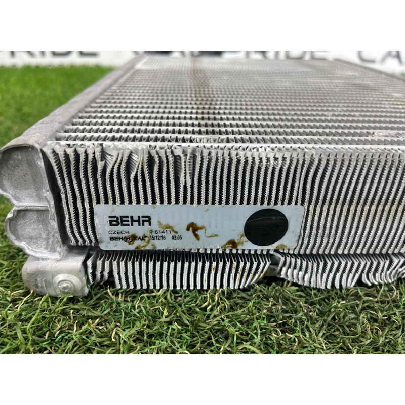 Испаритель кондиционера (отопление и кондиционирование) BMW 5-series G30 2017 2.0 B46B20 64119361707