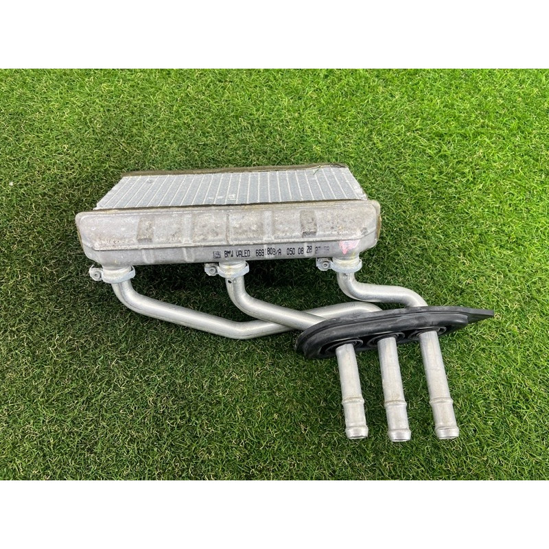 Радиатор печки (отопление и кондиционирование) BMW X5 E70 2008 4.8 N62/TU 64116968204