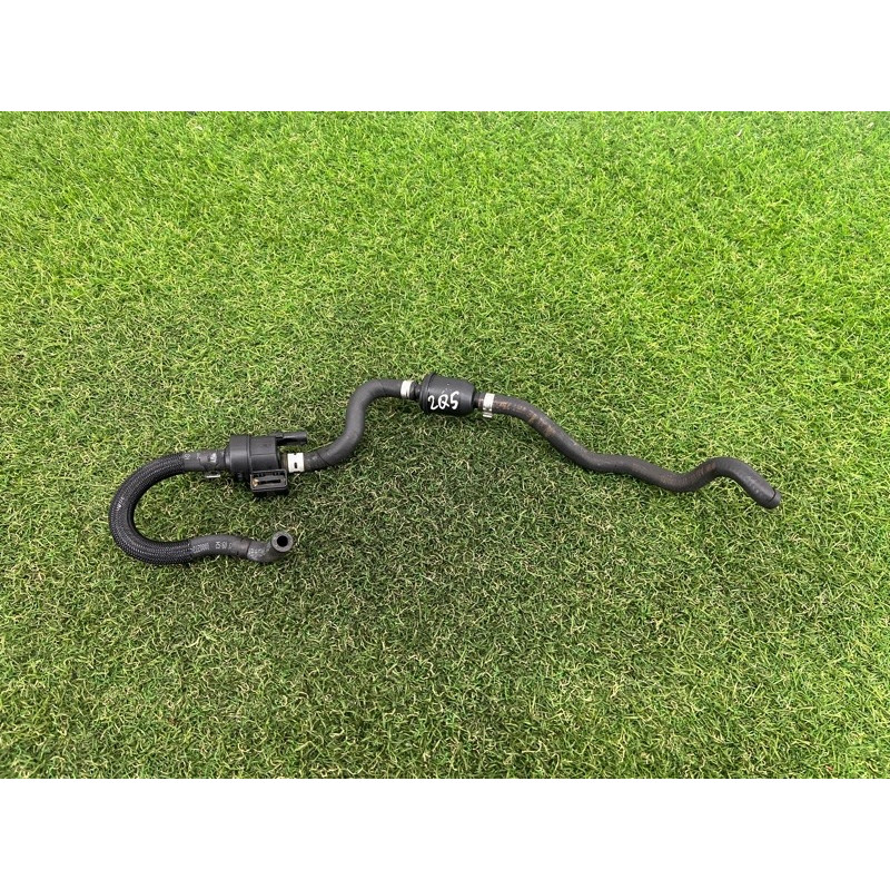 Клапан вентиляции топливного бака (топливная система) AUDI Q5 8R 2012 3.2 CALB 06H906517G