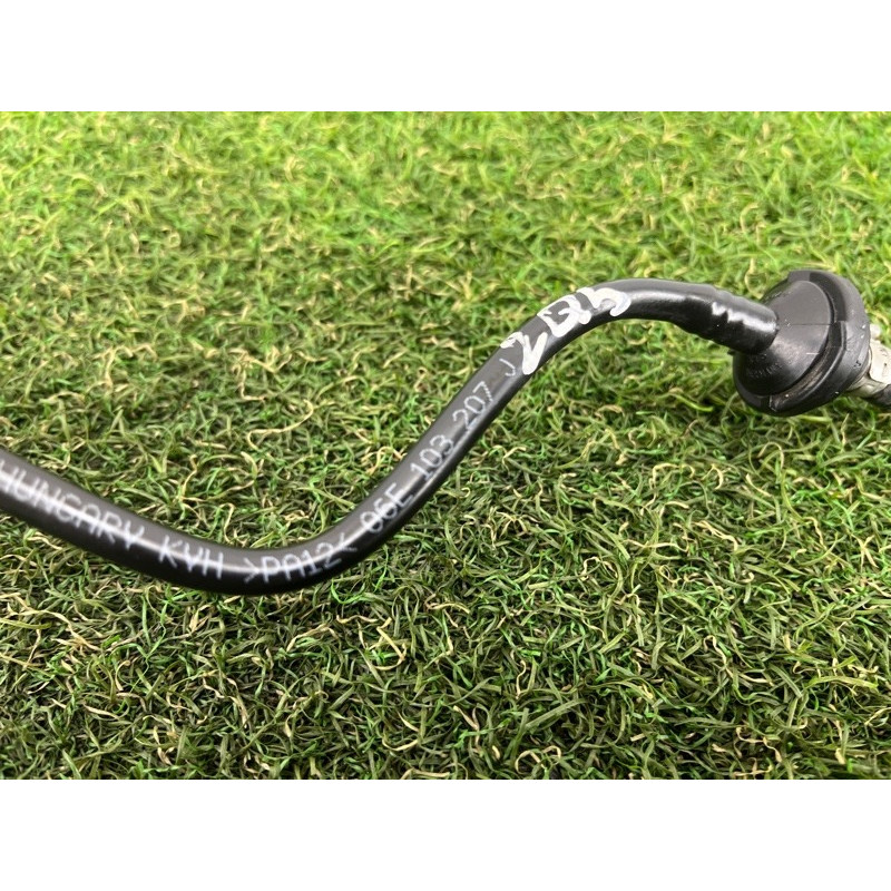 Вакуумная трубка (двигатель и элементы) AUDI Q5 8R 2012 3.2 CALB 06E103207J