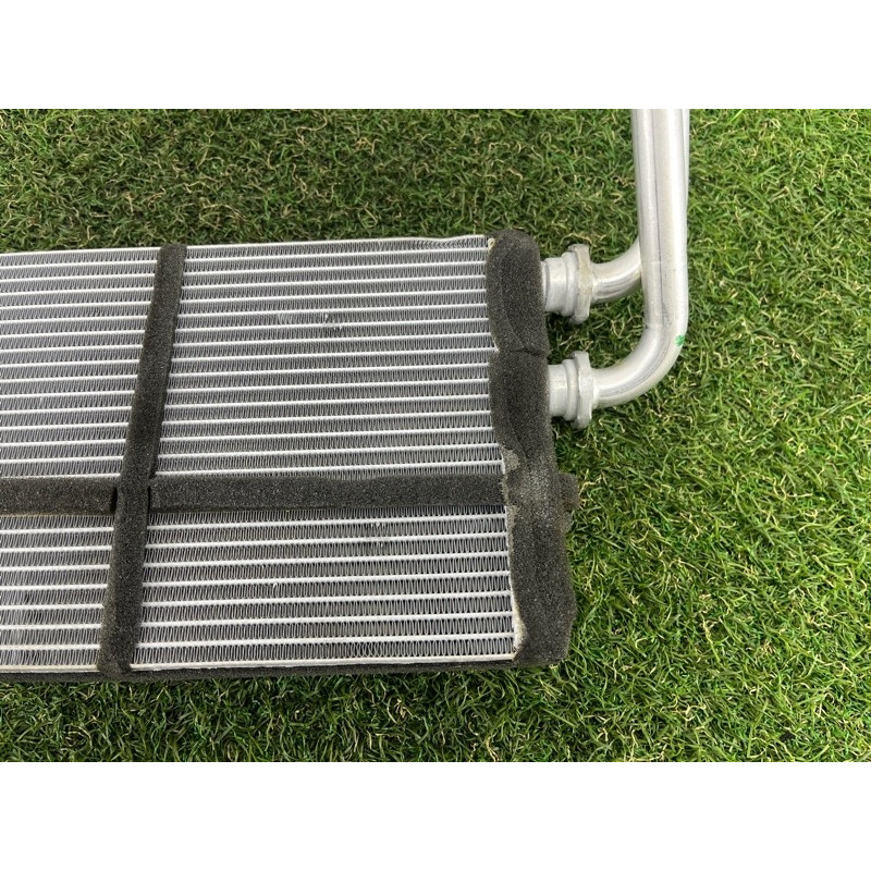 Радиатор печки (отопление и кондиционирование) AUDI A4 B9 2017 2.0 4M0898037C