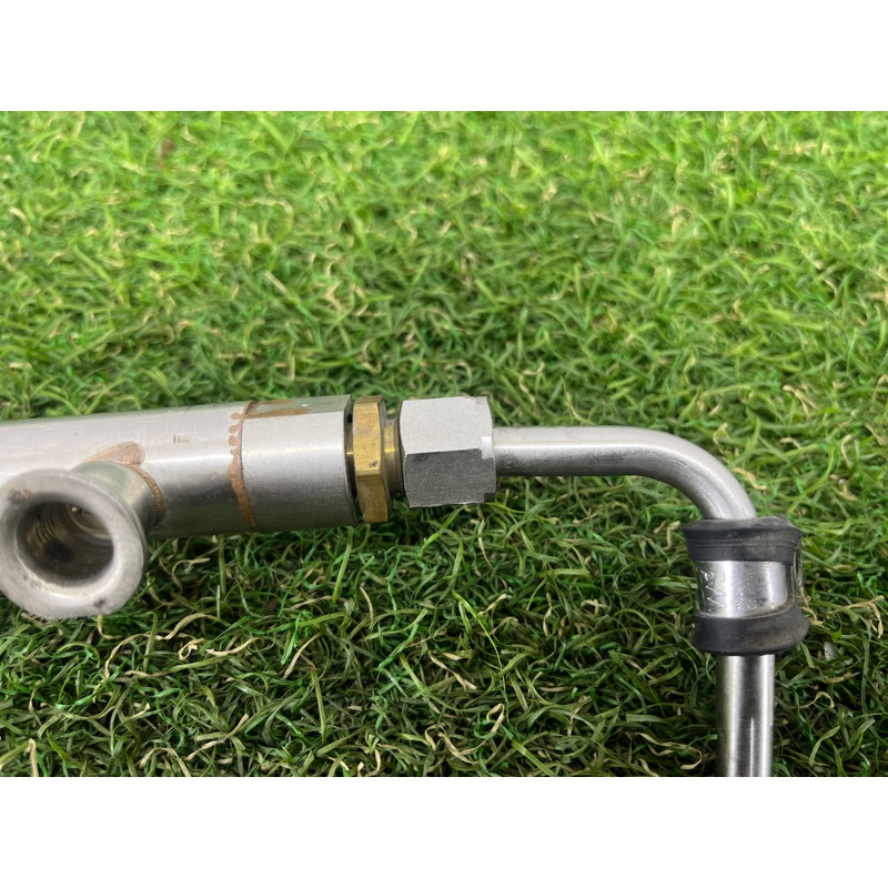 Топливная рампа (топливная система) AUDI A3 8V 2015 1.8 06K133317G