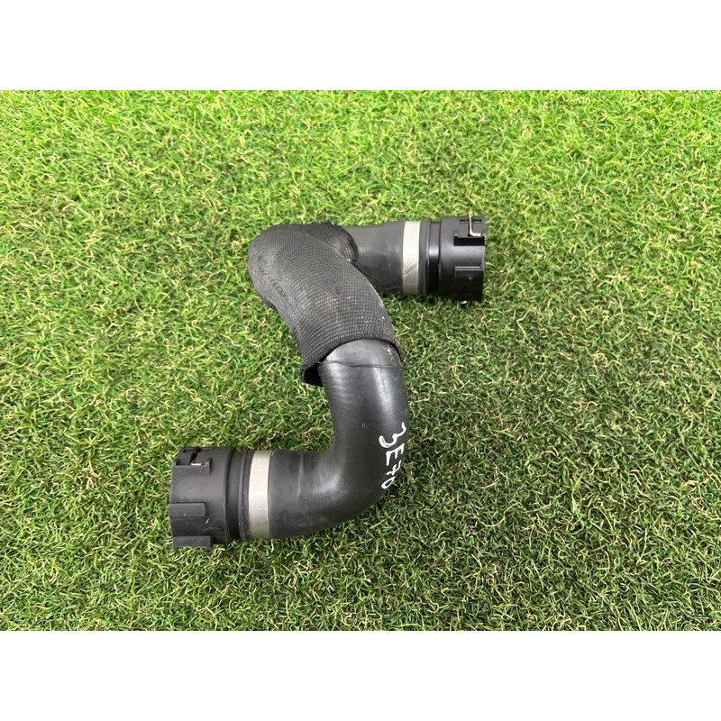 Патрубок (система охлаждения) BMW X5 E70 2008 3.0 N52N 17127537108