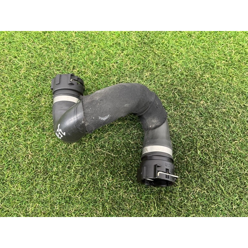 Патрубок (система охлаждения) BMW X5 E70 2008 3.0 N52N 17127537108