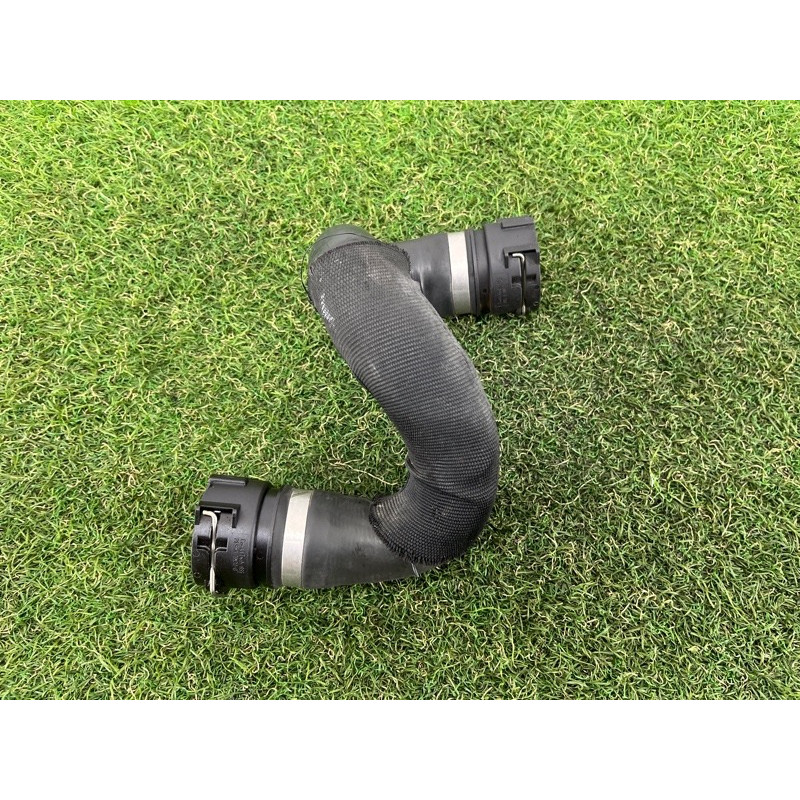 Патрубок (система охлаждения) BMW X5 E70 2008 3.0 N52N 17127537108