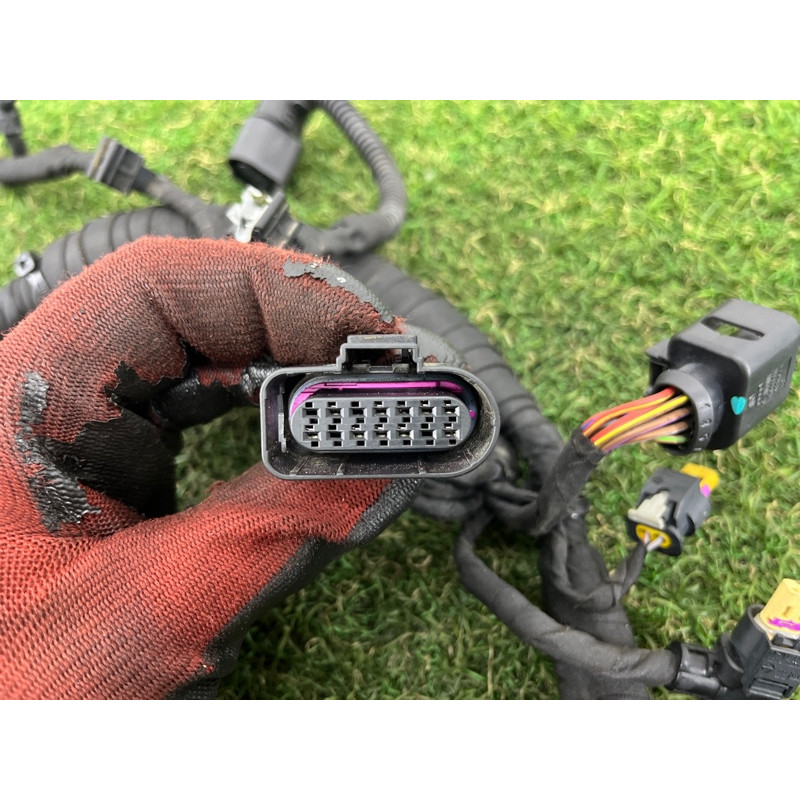 Проводка моторная (электрика двигателя) AUDI A3 8V 2015 1.8 06K972627AE