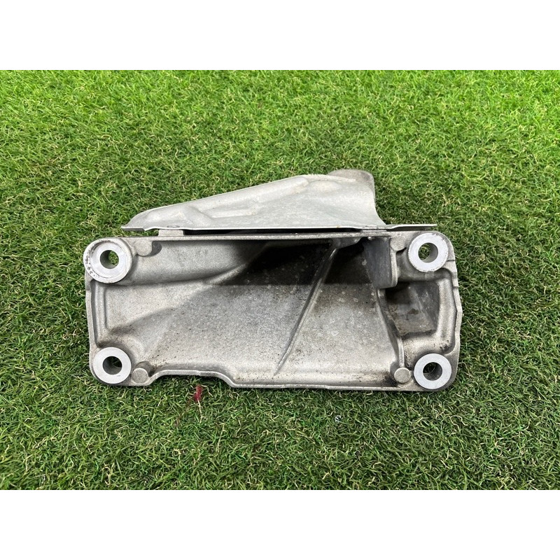 Кронштейн двигателя (кронштейны двигателя) BMW X3 F25 2012 3.0 22116784828