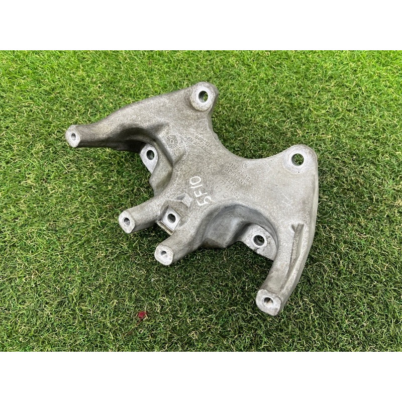 Кронштейн КПП (трансмиссия) BMW 5-series F10 2011 3.0 22326777611