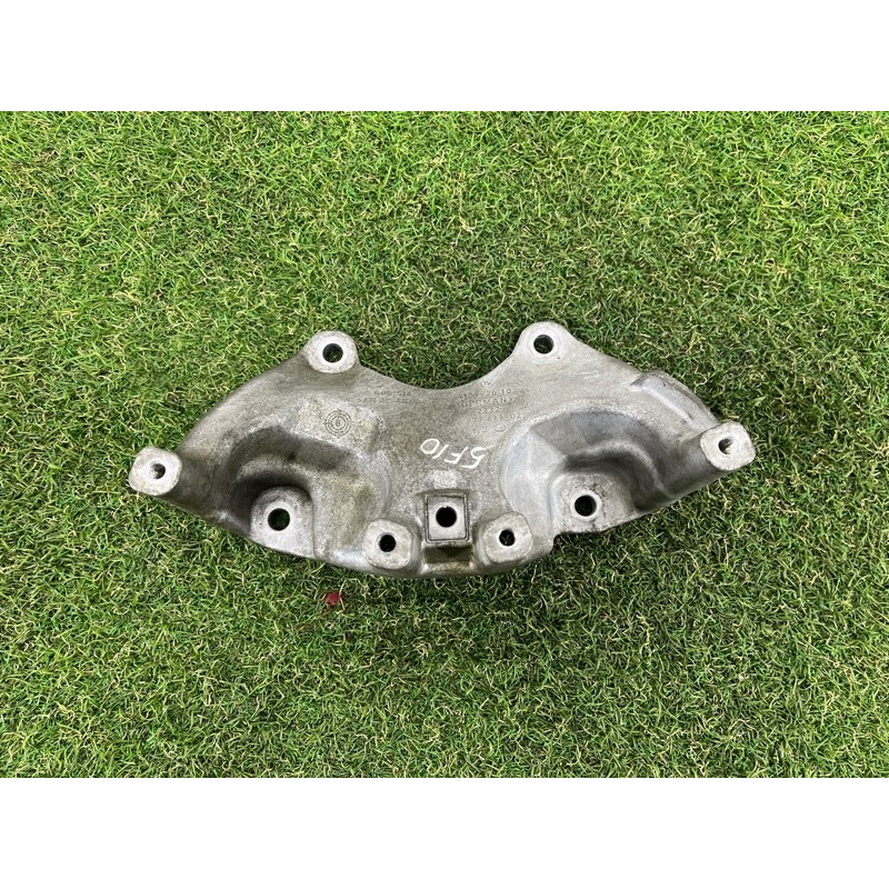 Кронштейн КПП (трансмиссия) BMW 5-series F10 2011 3.0 22326777611