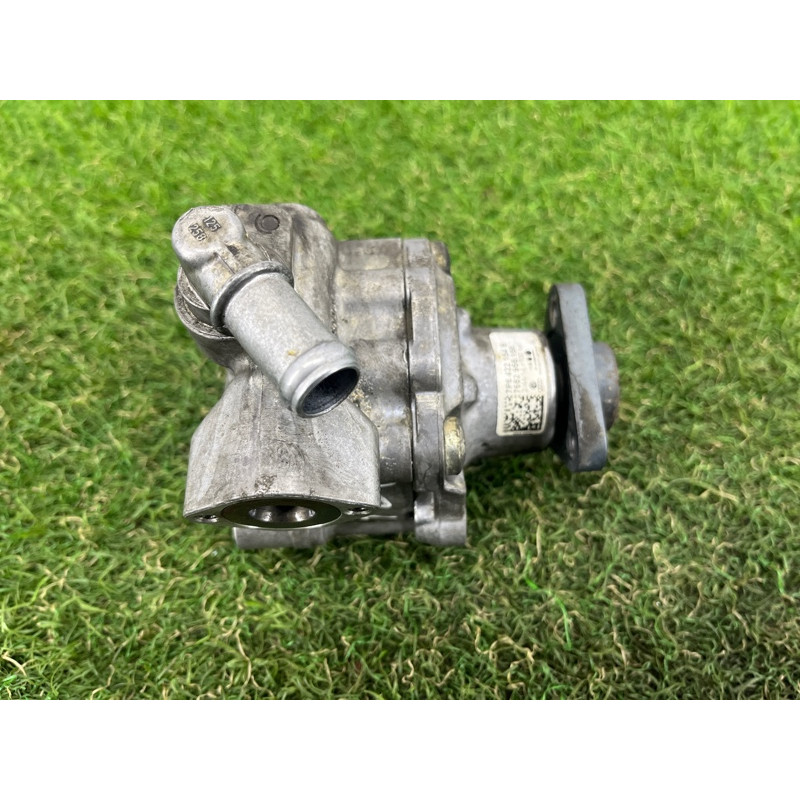 Насос гидроусилителя руля (рулевое управление) Volkswagen Touareg FL 2015 3.6 7P6422154B