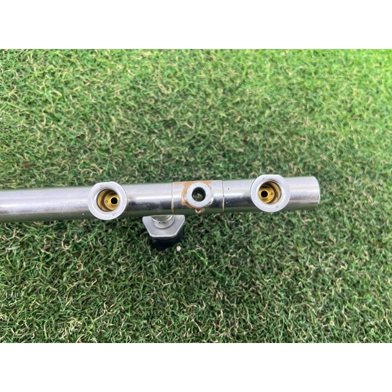 Топливная рампа (топливная система) AUDI A4 B9 2017 2.0 06K133317G