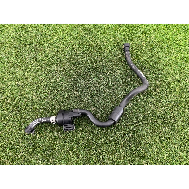 Клапан вентиляции топливного бака (топливная система) AUDI A3 8V 2015 1.8 06K133781E