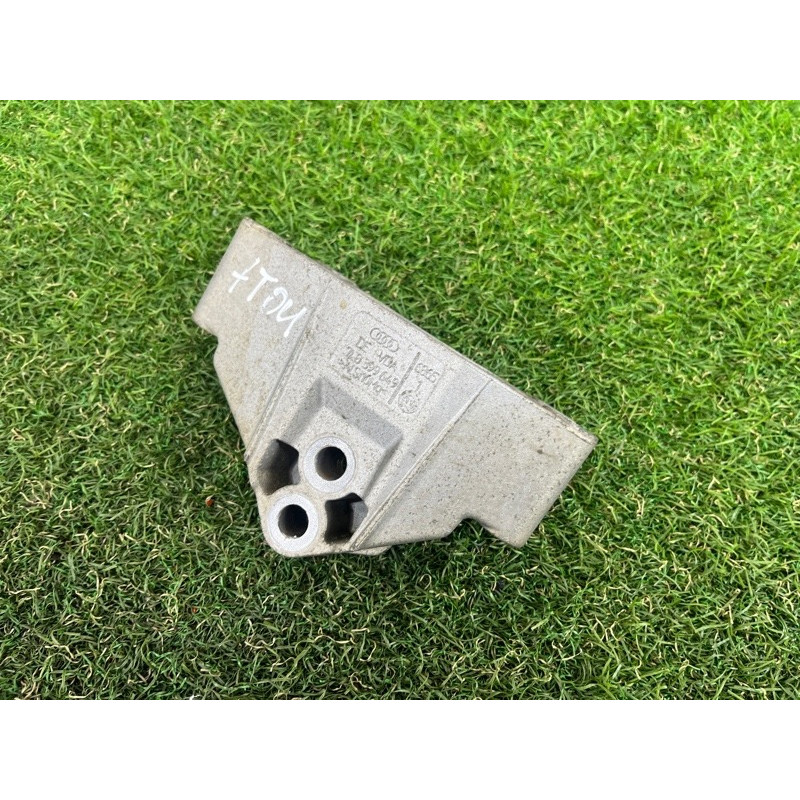 Кронштейн КПП (трансмиссия) Volkswagen Touareg FL 2015 3.6 7L8399649