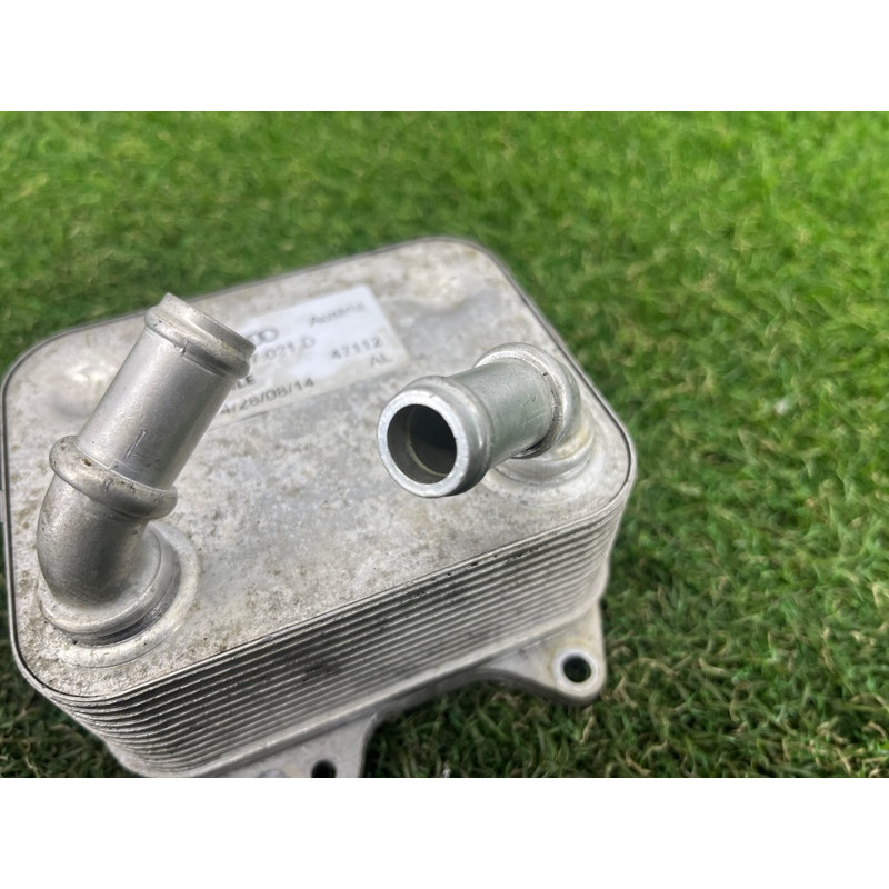 Теплообменник масляного фильтра (двигатель и элементы) Volkswagen Touareg FL 2015 3.6 03H117021D