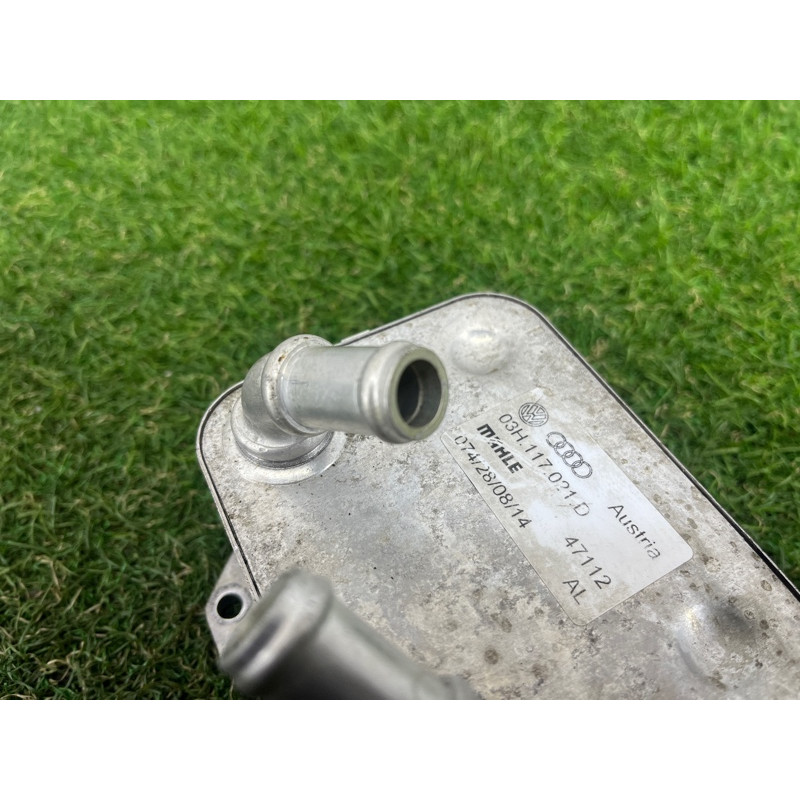 Теплообменник масляного фильтра (двигатель и элементы) Volkswagen Touareg FL 2015 3.6 03H117021D