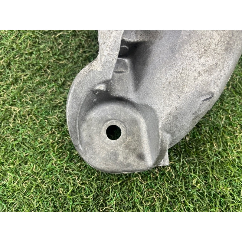 Кронштейн подушки двигателя (кронштейны двигателя) Volkswagen Touareg FL 2015 3.6 03H199308