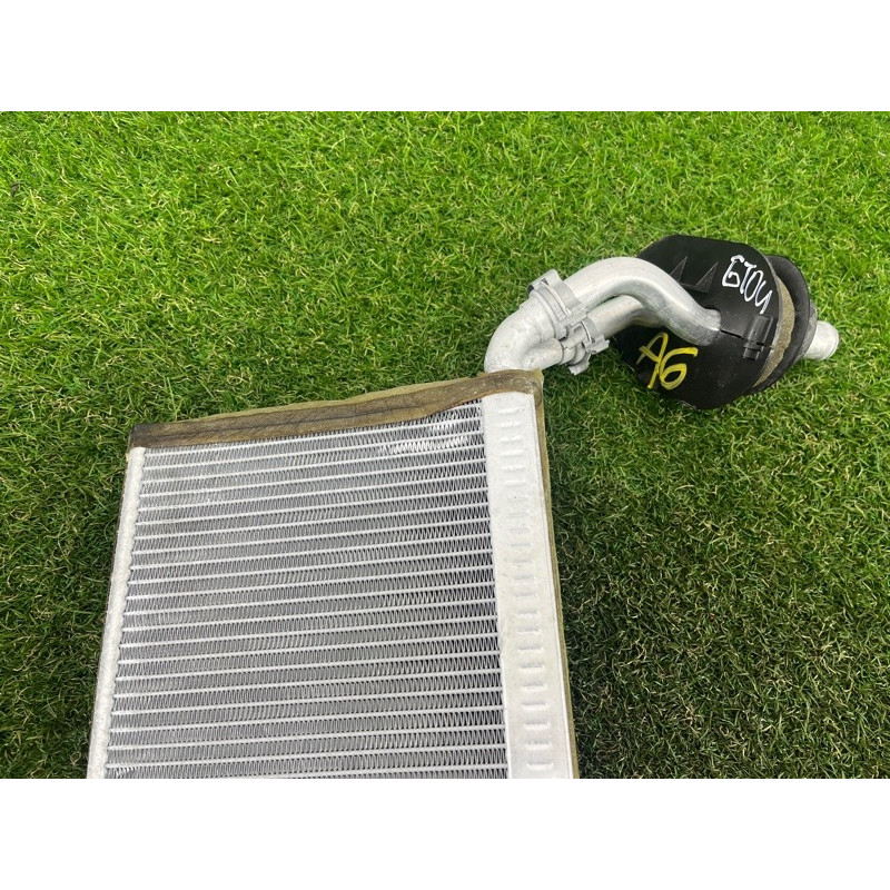 Радиатор печки (отопление и кондиционирование) Volkswagen Touareg NF 2012 3.6 7P0819031