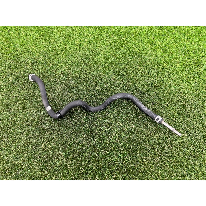 Шланг топливный (топливная система) AUDI A4 B9 2017 2.0 8W0201215P